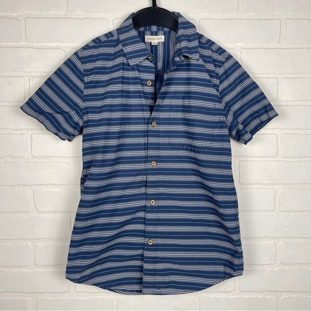 Tucker + Tate Short sleeve button down shirt blue white stripe size Large 10/12
